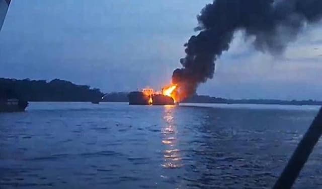 সুগন্ধায় সেই ট্যাংকারে ফের বিস্ফোরণ, ৯ পুলিশসহ দগ্ধ ১১