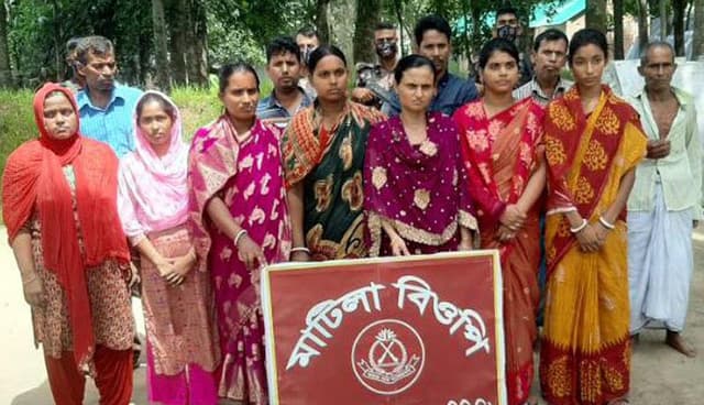 ভারত থেকে বাংলাদেশে প্রবেশের সময় আটক ২০