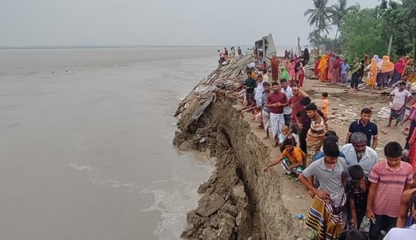 সিরাজগঞ্জে যমুনার পানি বিপৎসীমার ৩৮ সেন্টিমিটার উপরে, বন্যার আশঙ্কা