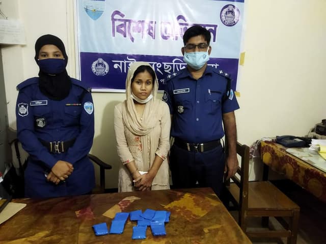 নাইক্ষ্যংছড়িতে ইয়াবাসহ এক উপজাতি নারী গ্রেফতার