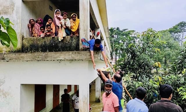 ঈদ আনন্দ নেই সুনামগঞ্জের বন্যার্তদের
