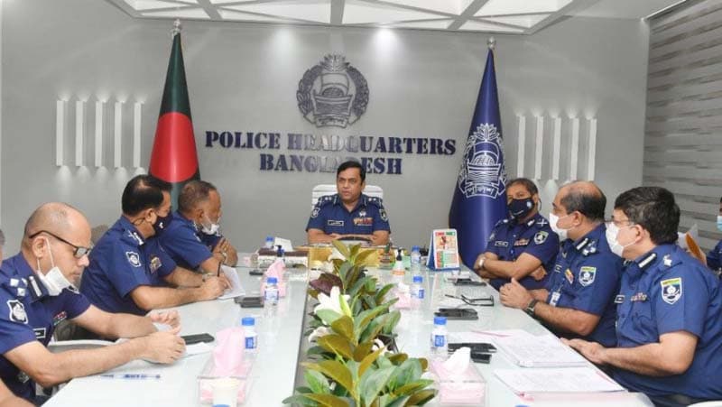 ঈদে গোয়েন্দা নজরদারী বাড়ানোর নির্দেশ আইজিপির