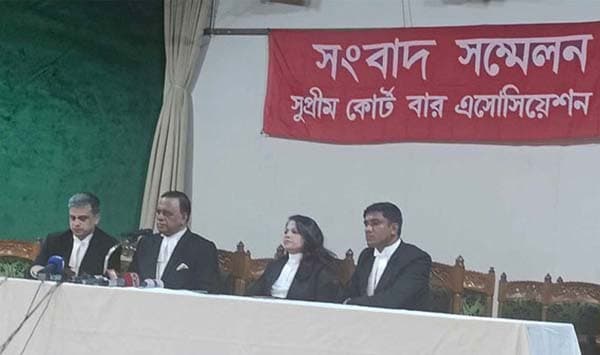 আন্দোলনকারীদের বিনামূল্যে আইনি সহায়তা দেয়ার ঘোষণা সুপ্রিম কোর্ট বার সভাপতির