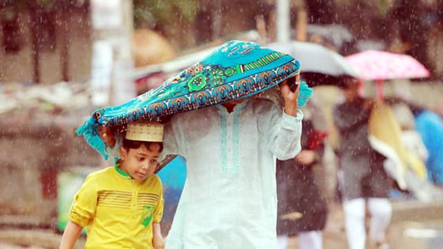 ঈদ আনন্দে ভাগ বসাতে পারে বৃষ্টি