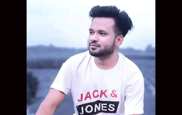 গাংনীতে সাপের কামড়ে কলেজ ছাত্রের মৃত্যু