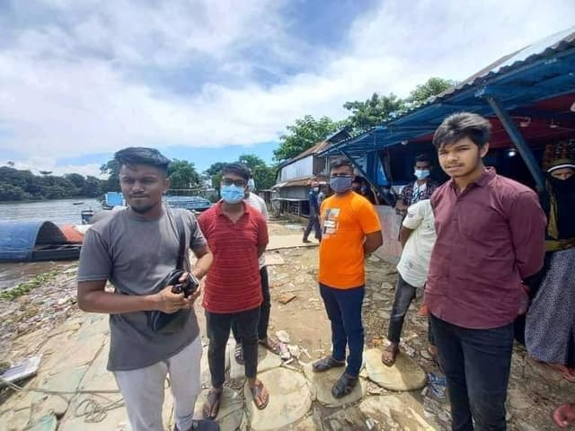 তাহিরপুরে নিষেধাজ্ঞা না মানায় পযর্টকদের জরিমানা