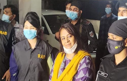 আদালতে হাজির হেলেনা জাহাঙ্গীর