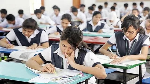 ১৫ সেপ্টেম্বর শুরু এসএসসি পরীক্ষা, রুটিন প্রকাশ