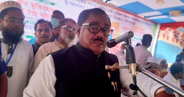 মানব সেবা বড় ধর্ম : নওগাঁয় খাদ্যমন্ত্রী