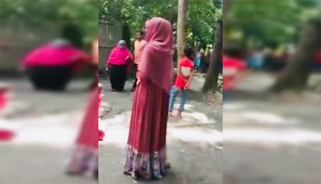 নোয়াখালীতে বিয়ের দাবিতে প্রেমিকের বাড়িতে কিশোরীর অনশন