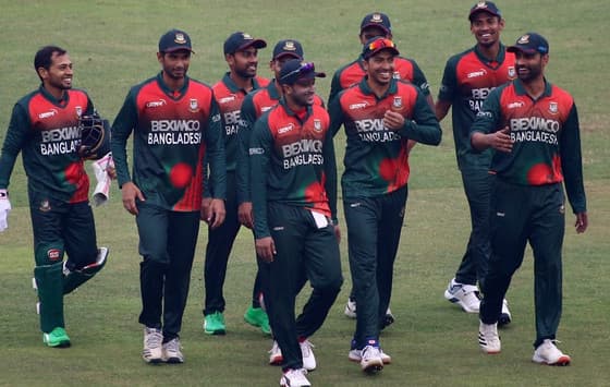 অস্ট্রেলিয়ার বিপক্ষে টি-টোয়েন্টি সিরিজের বাংলাদেশ দল ঘোষণা