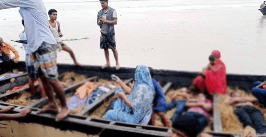 বরযাত্রীর নৌকায় বজ্রপাতে ১৬ জনের মৃত্যু