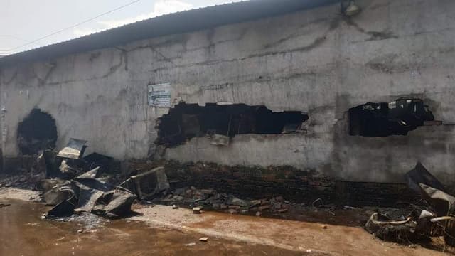 সিঙ্গার গোডাউনের আগুন নিয়ন্ত্রণে, মহাসড়ক স্বাভাবিক