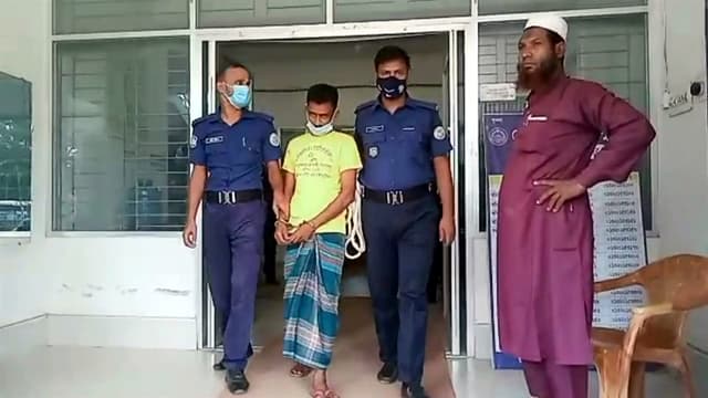 প্রধানমন্ত্রীর উপহারের ঘরে চাঁদাবাজী, গ্রেফতার-১