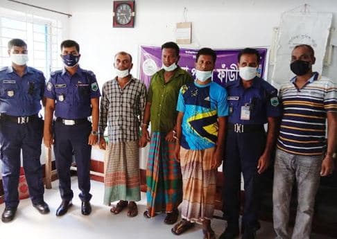 লালপুরে হত্যা মামলার পলাতক তিন আসামী আটক