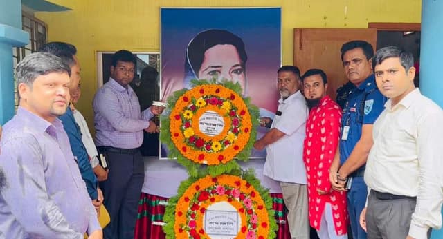 হিলিতে বঙ্গমাতা'র জন্মবার্ষিকী পালন
