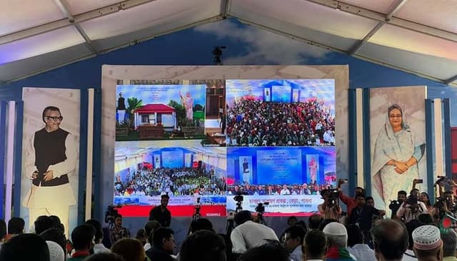 নোয়াখালীতে ভূমি ও গৃহহীনদের মাঝে ৪১৮টি ঘর হস্তান্তর