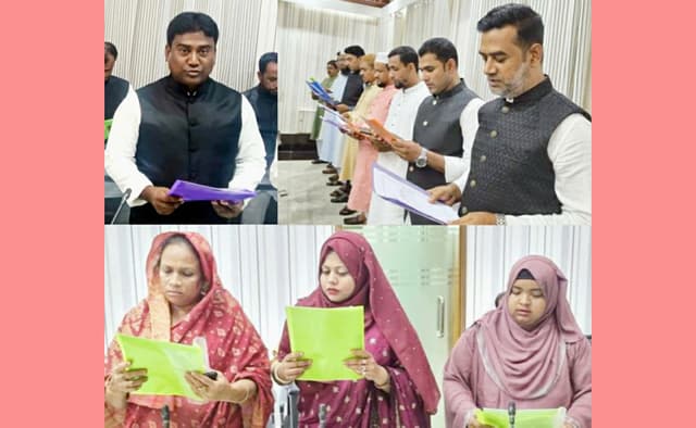 দেবীদ্বার পৌরসভার মেয়র ও কাউন্সিলরদের শপথ গ্রহণ