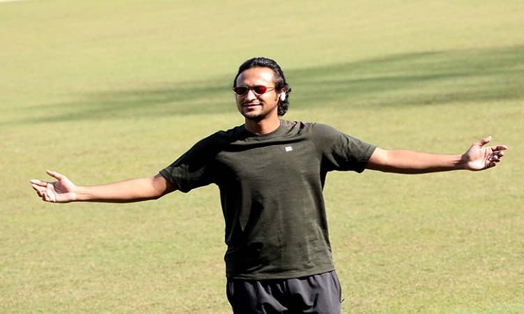 আইসিসি'র টি-টোয়েন্টি অলরাউন্ডার র‍্যাঙ্কিংয়ে শীর্ষস্থানে সাকিব