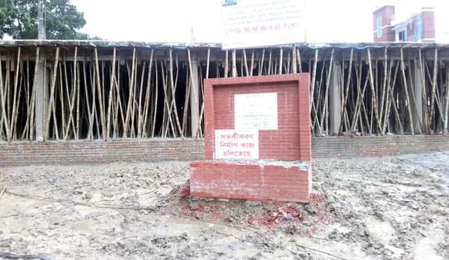 নওগাঁয় বিদ্যুৎপৃষ্টে নির্মাণ শ্রমিকের মৃত্যু