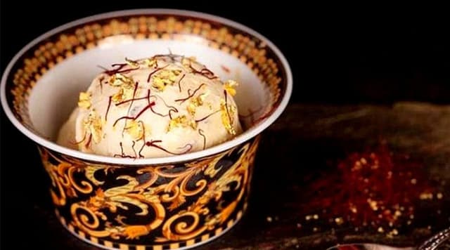 সোনা দিয়ে তৈরি আইসক্রিম! কত খরচ জানেন?