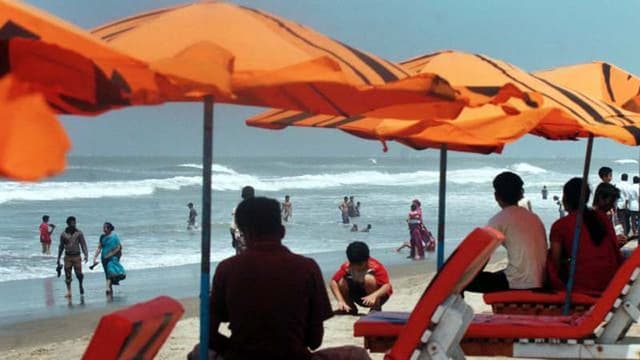 পর্যটন খাতে ঘুরে দাঁড়াতে চায় ব্যবসায়ীরা