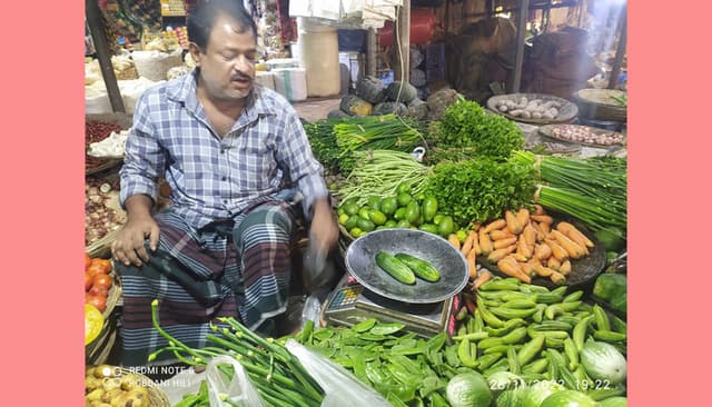হিলিতে উর্ধ্বমুখী নিত্যপণ্যের বাজার, সাধারণ ক্রেতাদের নাভিশ্বাস