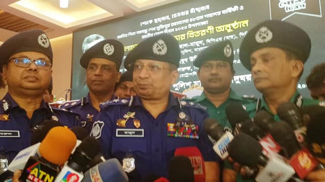 বিশৃঙ্খলার চেষ্টা করলে কঠোরভাবে দমন করা হবে : আইজিপি
