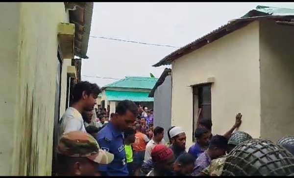 কলাপাড়ায় মাটির গর্ত খুড়ে বৃদ্ধা নারীর মরদেহ উদ্ধার