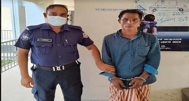 আগৈলঝাড়ায় প্রবাসীর স্ত্রীর অশ্লীল ভিডিও ধারণ, বখাটে গ্রেপ্তার