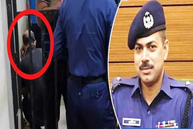 কাঠগড়ায় বসে ওসি প্রদীপের ফোনালাপ