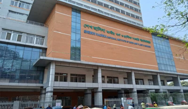 কেরানীগঞ্জে গ্যাসের চুলার লাইনে বিস্ফোরণ, দগ্ধ ৬