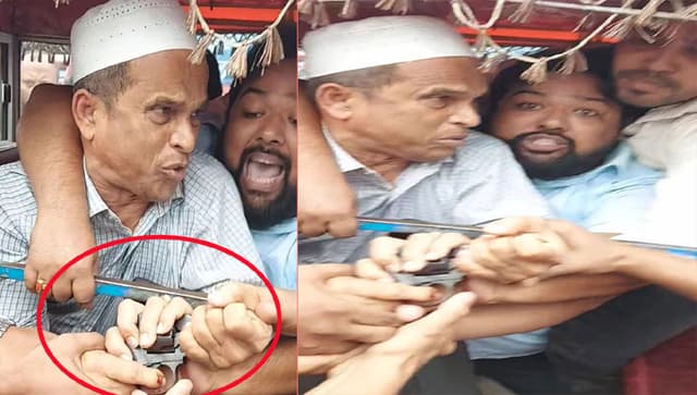 বরিশালে কাউন্সিলর-শ্রমিকলীগ নেতার অস্ত্র নিয়ে ধস্তাধস্তি, পাল্টাপাল্টি অভিযোগ