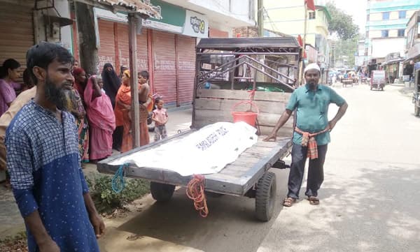 রাণীনগরে তুচ্ছ ঘটনাকে কেন্দ্র করে গৃহবধুর মৃত্যু: সাতজনের বিরুদ্ধে মামলা