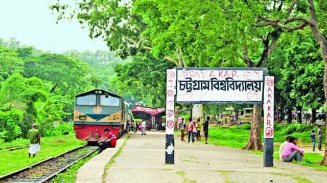 চবিতে ভাঙচুর : দুই মামলায় ছাত্রলীগের ১২ জন আসামি