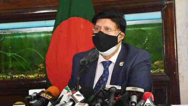 যুক্তরাজ্যের রেড অ্যালার্ট পলিটিক্যাল ইস্যু হতে পারে: মোমেন