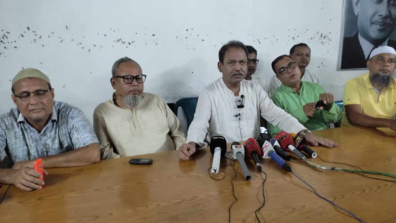 দলীয় নেতাকর্মীকে মারধরের প্রতিবাদে  সংবাদ সম্মেলন বিএনপির