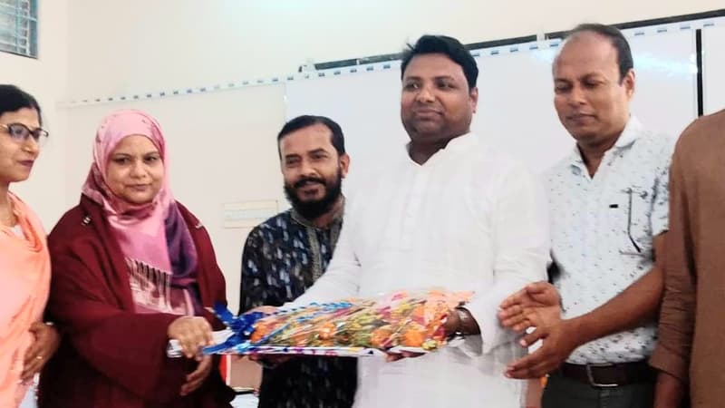 কাউখালীর নিলতী সম্মিলিত মাধ্যমিক বিদ্যালয়ের ম্যানেজিং কমিটির সভাপতি মামুন