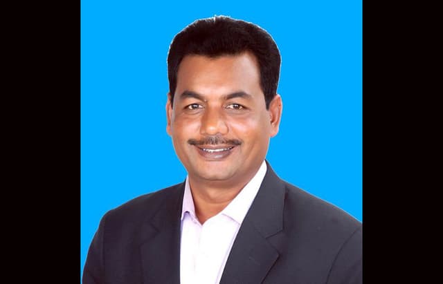 আ.লীগের সাধারণ সম্পাদককে এক বছরের কারাদন্ড