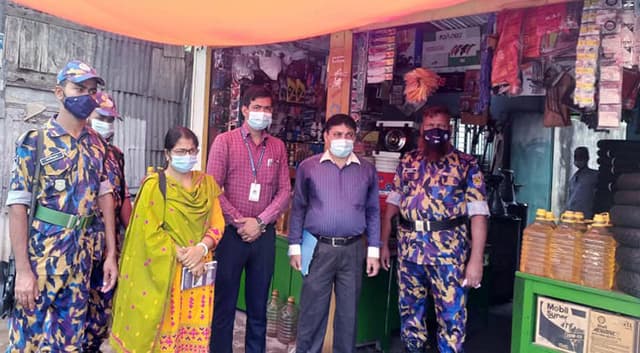 কাউখালীতে ভ্রাম্যমান আদালতের পাচঁ ব্যবসা প্রতিষ্ঠানে জরিমানা