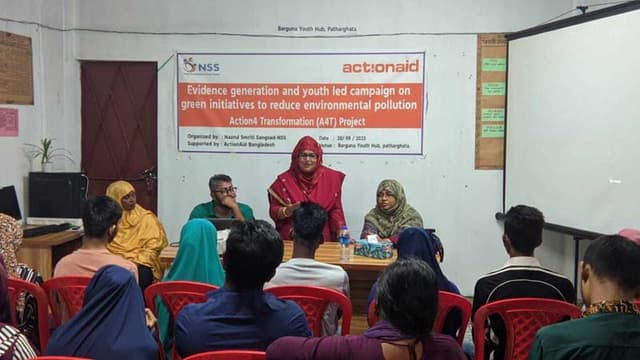 পরিবেশ দূষণ কমাতে পাথরঘাটায় কর্মশালা অনুষ্ঠিত