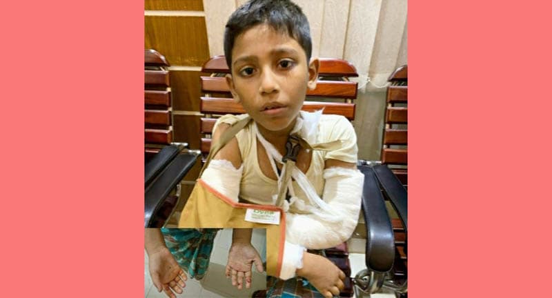 মাদ্রাসা থেকে পালাতে গিয়ে আহত ছাত্র; চিকিৎসার ব্যাবস্থাপত্র ছিনিয়ে নেয়ার অভিযোগ