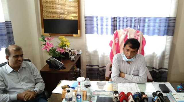 অনিয়ম খতিয়ে দেখতে বরিশালে বিআরটিসির চেয়ারম্যান