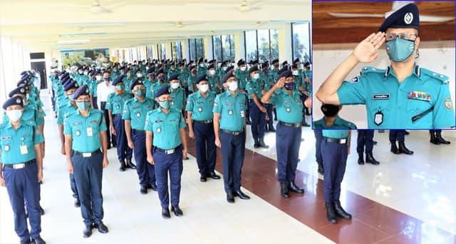 অন্যান্য ইউনিটের কাছে বিএমপি একটি সৃজনশীল উদাহরণ: বিএমপি কমিশনার