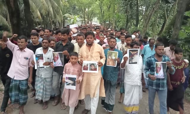 মেঘনায় গুলিতে ২ জেলে নিহত: বিচার দাবিতে উত্তাল নোয়াখালী