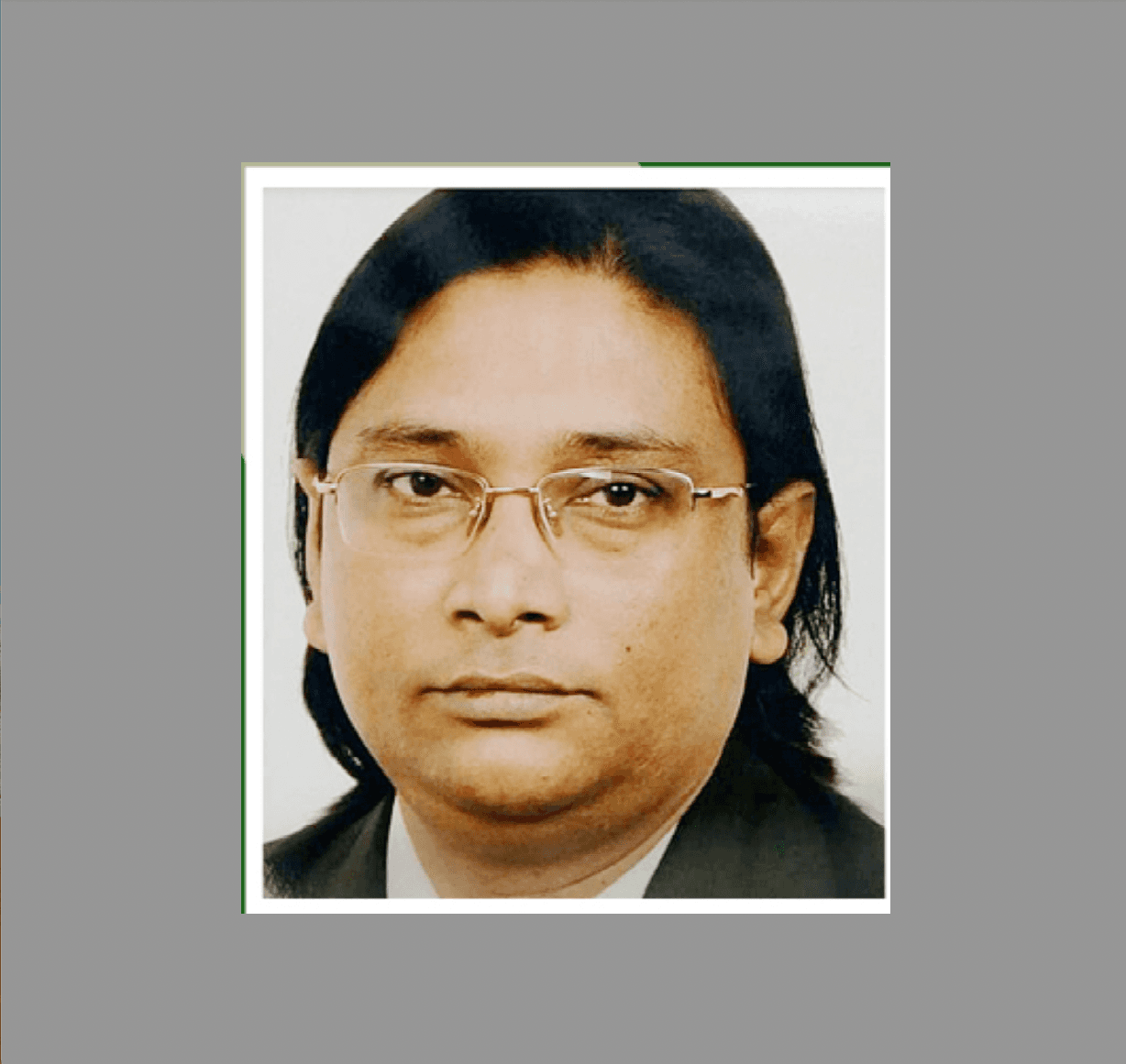 চাকরির প্রলোভন দেখিয়ে হাতিয়ে নিলেন প্রায় ৪৪ লাখ টাকা