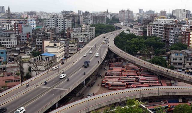 টানা পাঁচ দিনের ছুটি, রাজধানী ফাঁকা
