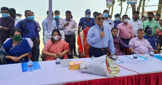 অবৈধ বালু উত্তোলন বন্ধ করতে হবে: পানিসম্পদ প্রতিমন্ত্রী