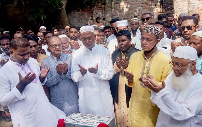 আত্রাইয়ে মসজিদের ভিত্তিপ্রস্তর স্থাপন
