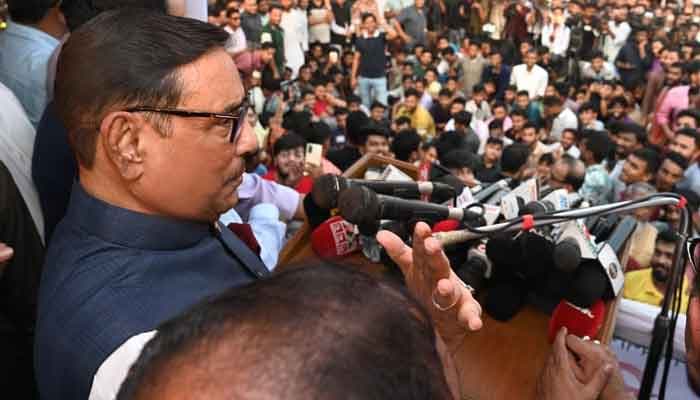 বেশি লাফালাফি করলে ফখরুলদের মাথায় ইউরেনিয়াম ঢেলে দেব: ওবায়দুল কাদের